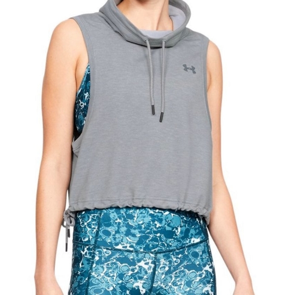 Under Armour Tops - NWT UA Fleece Crop